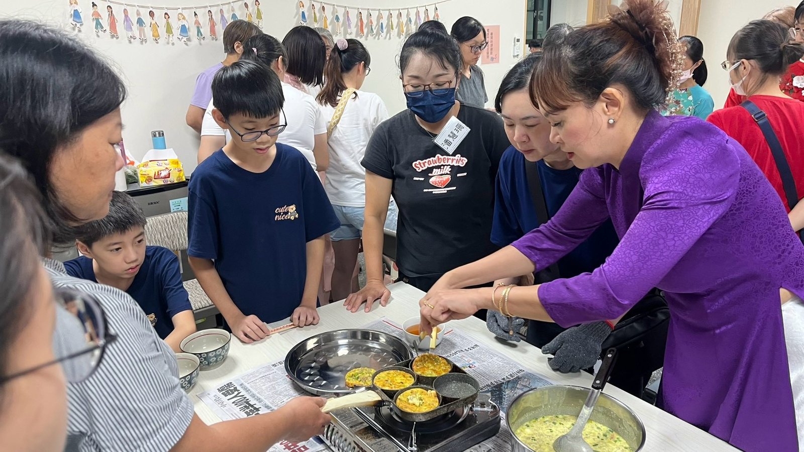 培力女性學做東南亞月子餐 弘毓基金會開啟跨文化料理