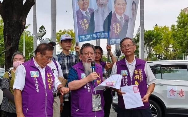 登記參選高雄市長 張靜喊高雄民主再一次出發