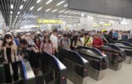 南鐵路地下化首班車啟程 黃偉哲見證歷史性里程碑