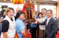 新北客家義民爺文化祭開幕 千人挑擔奉飯創意踩街